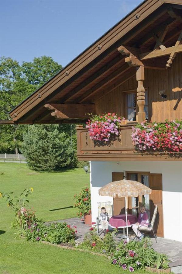 Ferienwohnung Alpenwelt Wallgau Luaran gambar